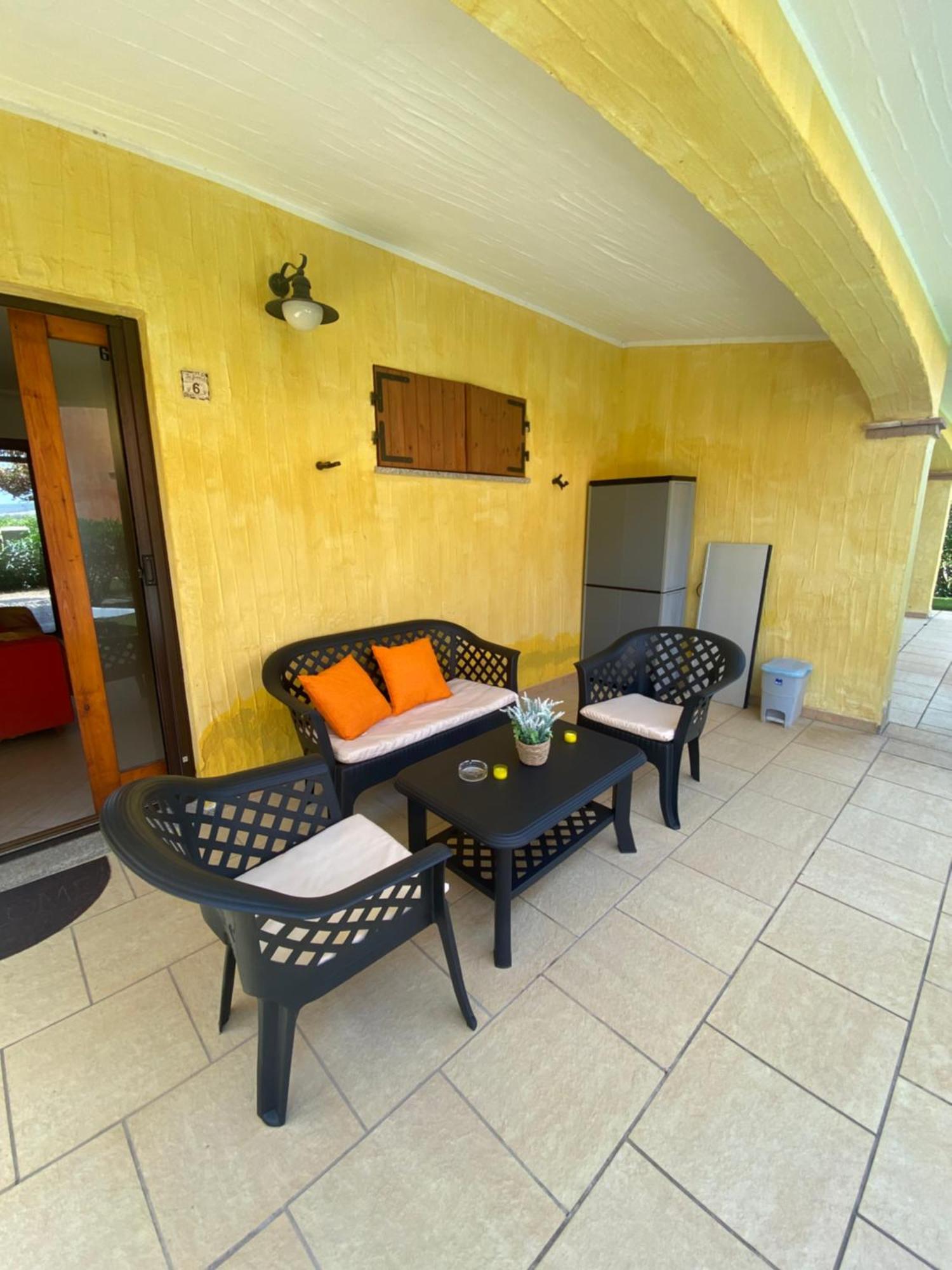 Villa Juniperus Porto Pino Sant'Anna Arresi Eksteriør billede